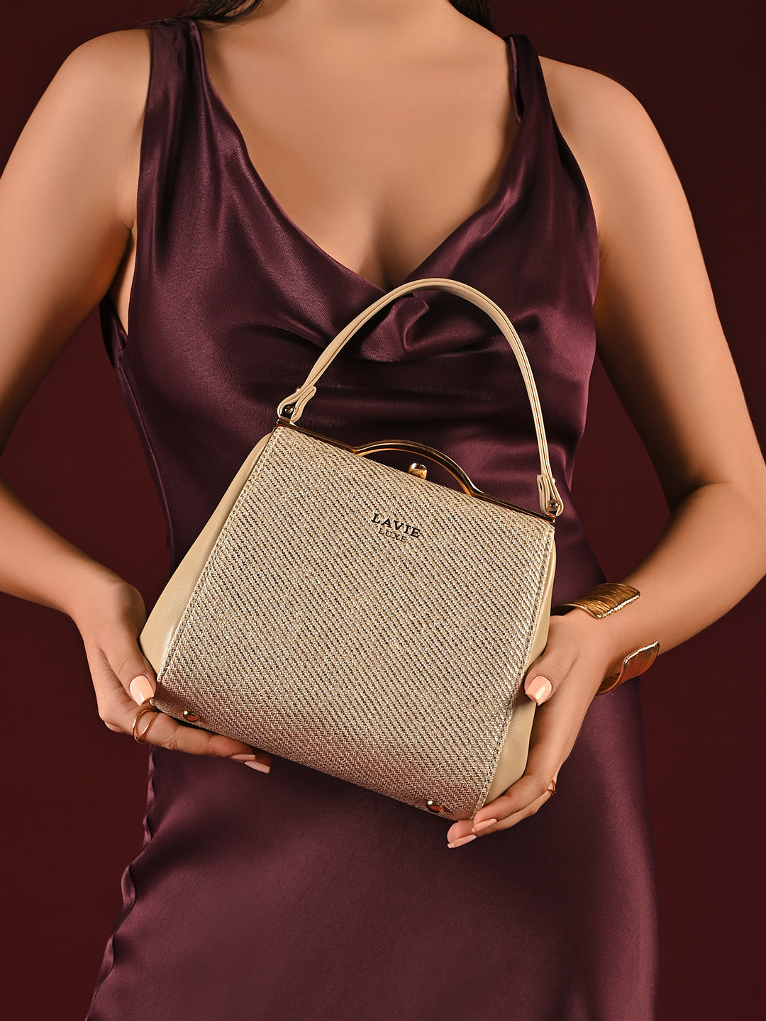 Fluff Medium Frame Bag — Beige (3)